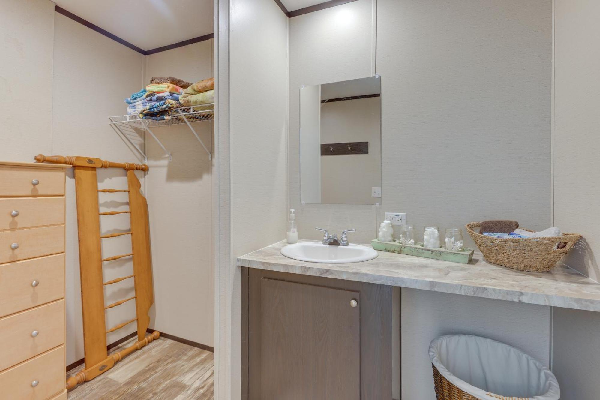 Lakefront Wetumpka Escape With Furnished Deck! エクステリア 写真