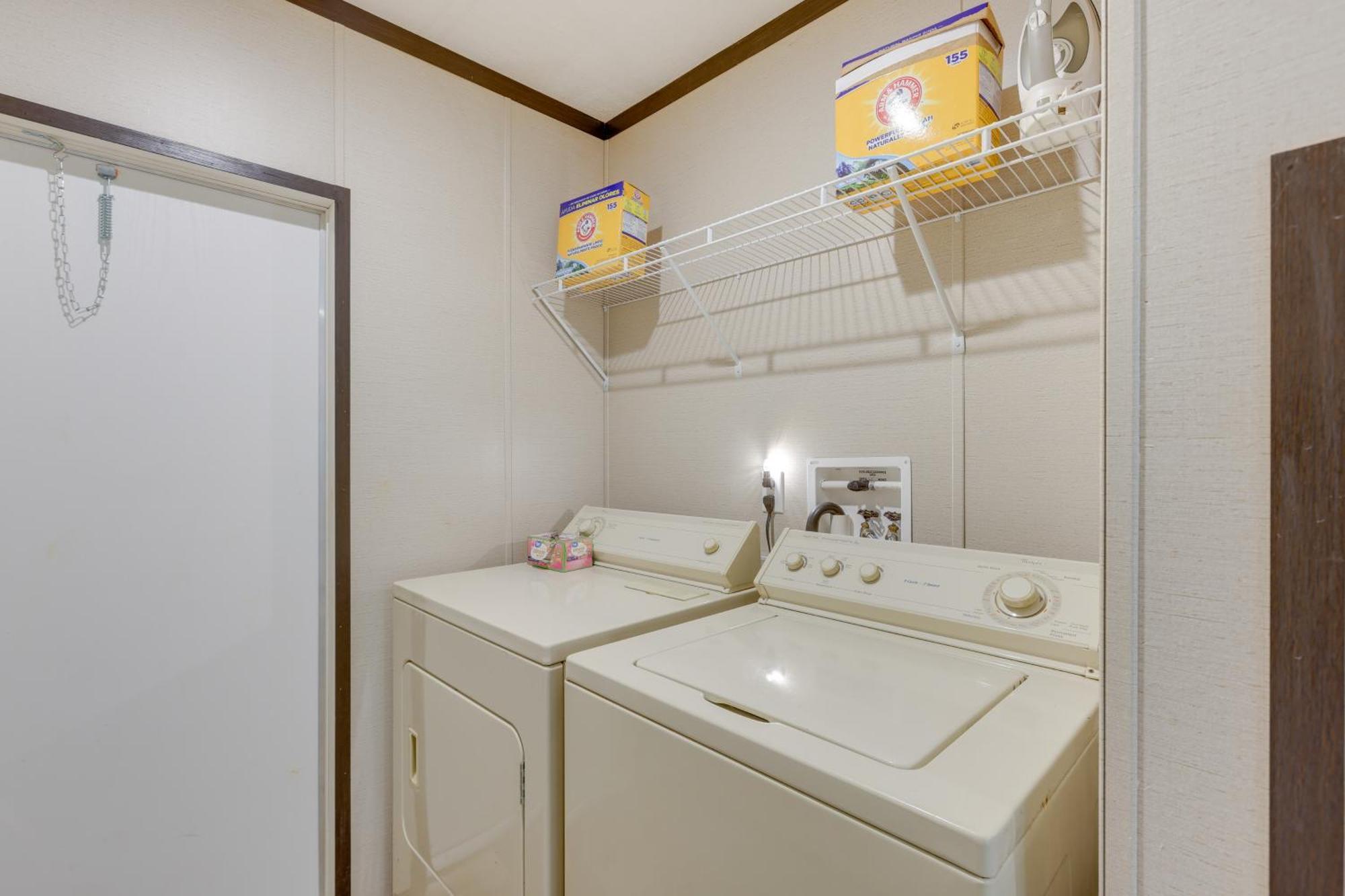 Lakefront Wetumpka Escape With Furnished Deck! エクステリア 写真