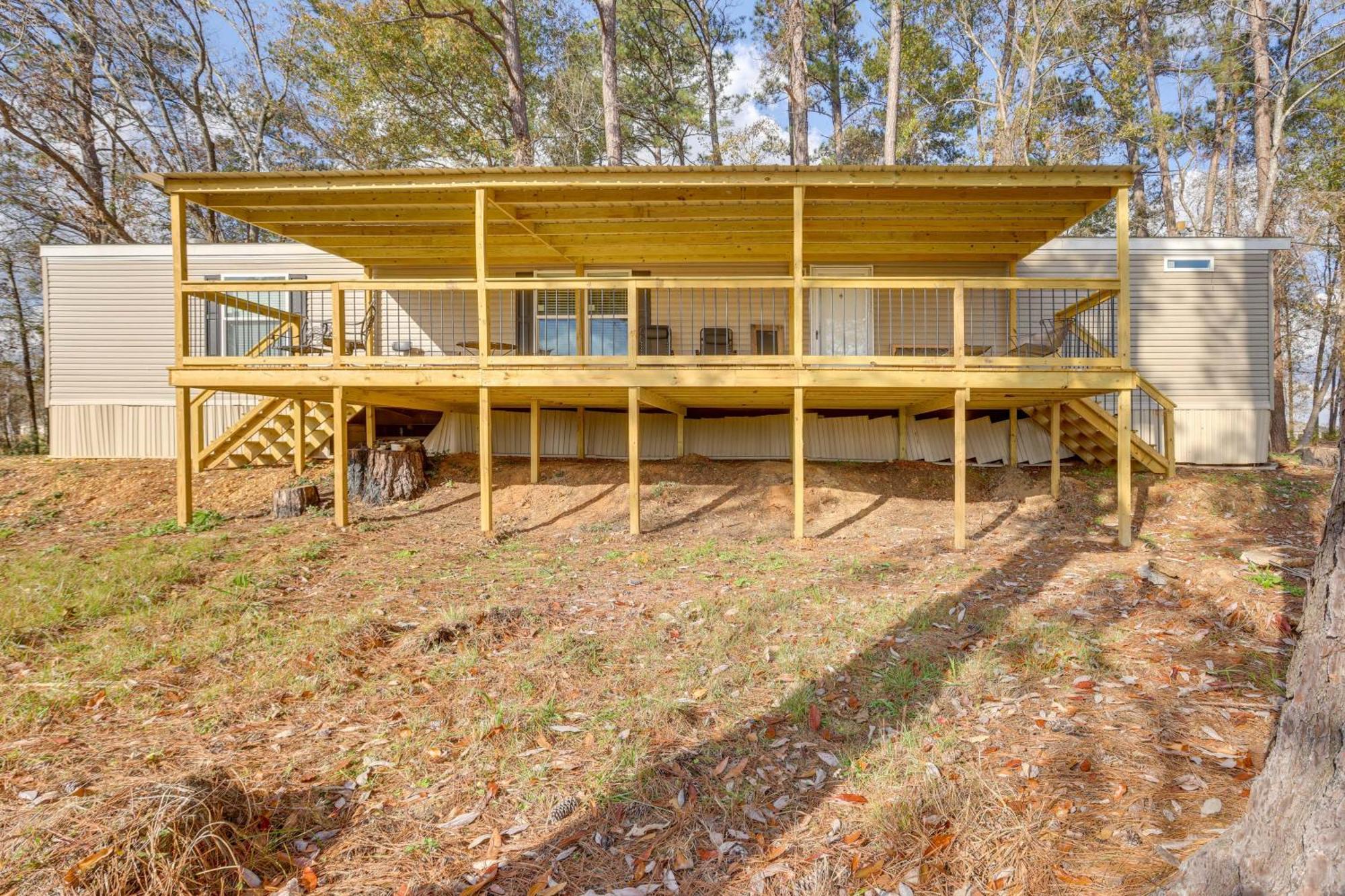 Lakefront Wetumpka Escape With Furnished Deck! エクステリア 写真